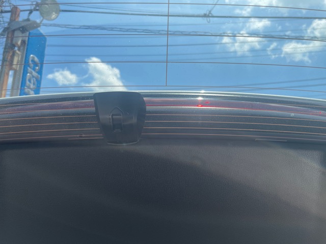 CX-60のリアハッチを開けて撮影。こんな感じですね。<br>