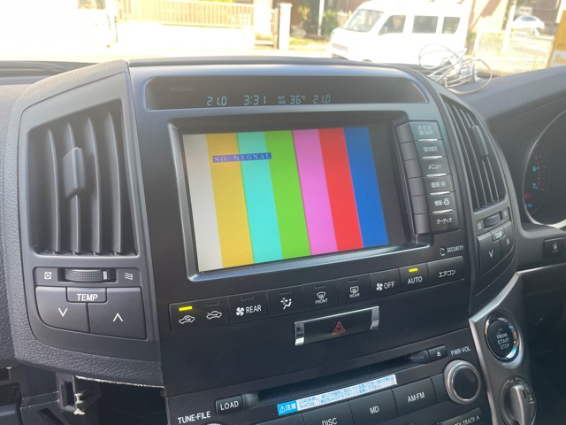 最後に接続テストです。こちらはHDMIアダプターIF36の初期画面で、AmazonのFireTVやAppleのDigitalAVアダプターの映像を入れるとミラーリングが可能になり、またセレクターでBluetoothへの切り替えもできます。<br>その他の車種も可能な車種はございますのでぜひZEROBITまでお気軽にご相談ください（＾＾<br>